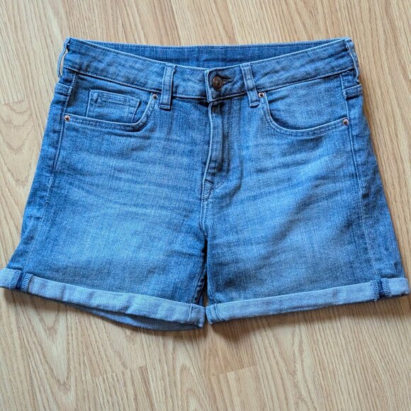 Jean Shorts - Picture 6 of 10